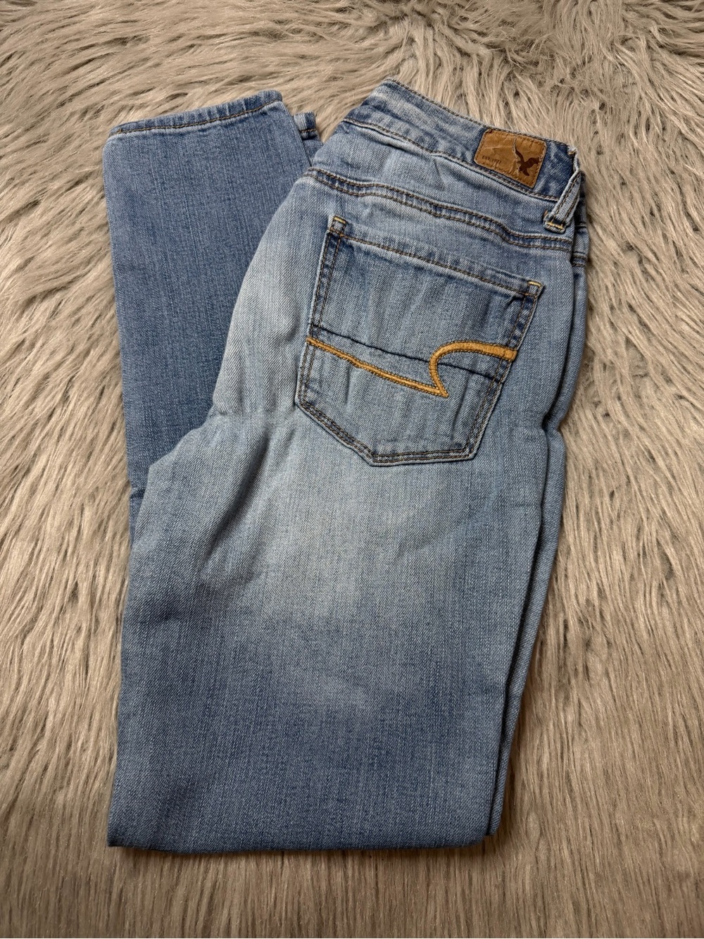 American Eagle Outfitters Light Blue Straight Leg Jeans with Contrast Stitching